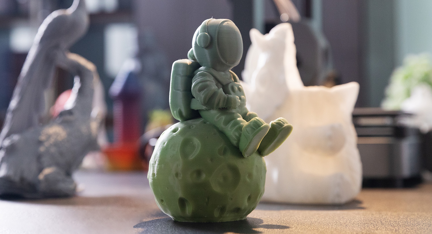 3D printed decorative showpiece for home, office, or gift use